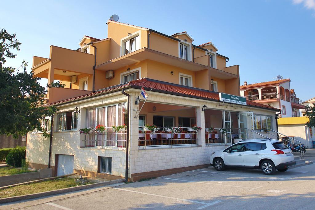 Guest Accommodation Slapovi Krke Lozovac Exterior foto