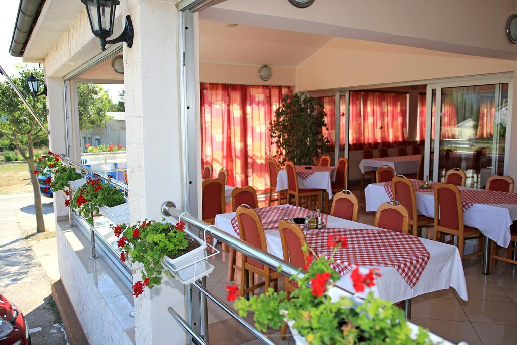 Guest Accommodation Slapovi Krke Lozovac Exterior foto